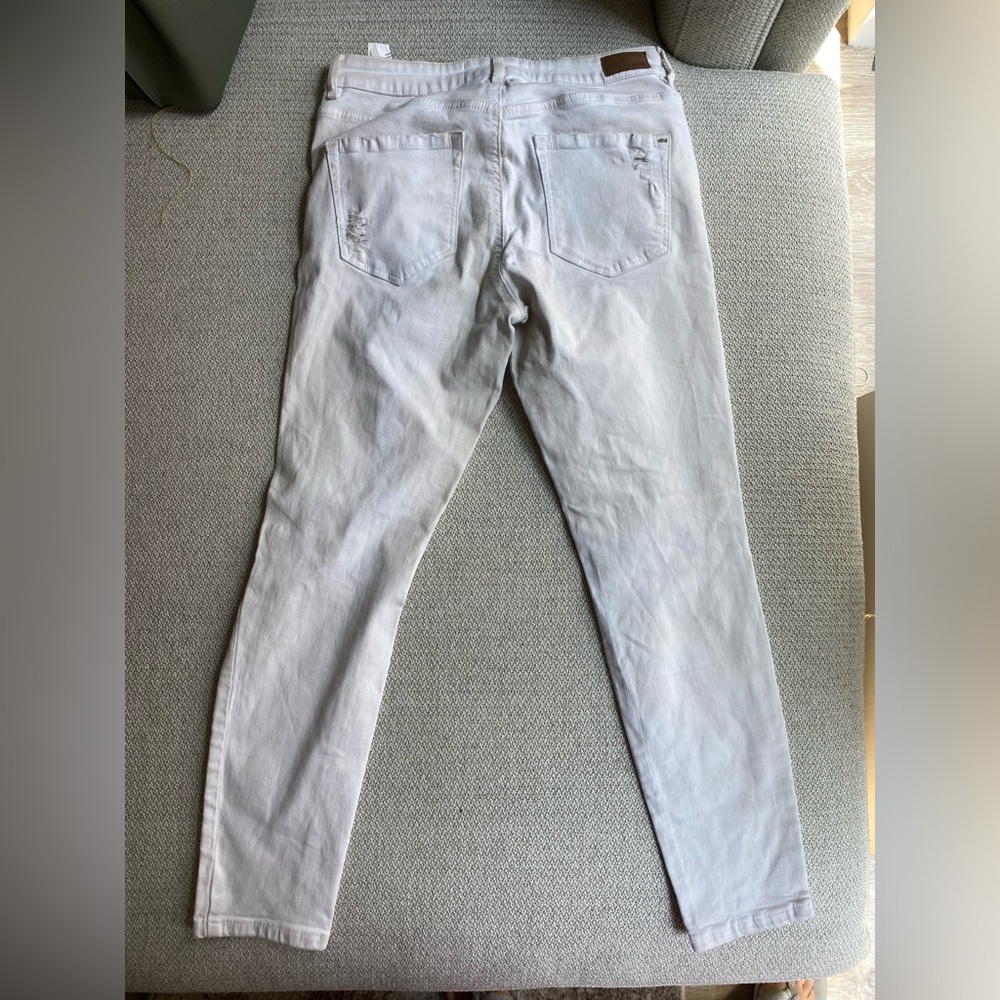 Garage White Ripped Jeans (Junior/Teen) - Picture 2 of 3